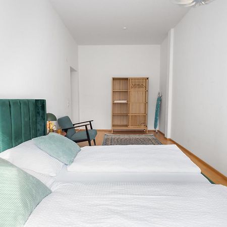 Stylische Altbauwohnung Bregenz Am See Exteriör bild