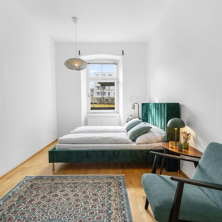 Stylische Altbauwohnung Bregenz Am See Exteriör bild