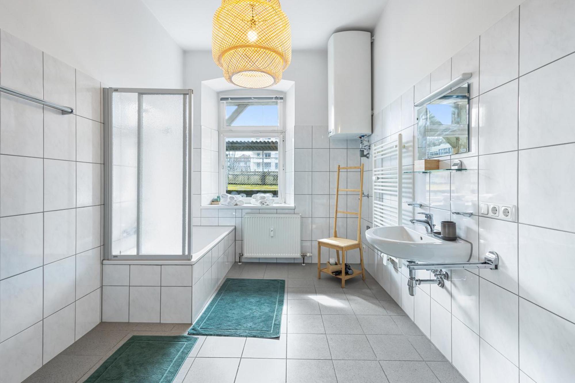 Stylische Altbauwohnung Bregenz Am See Exteriör bild